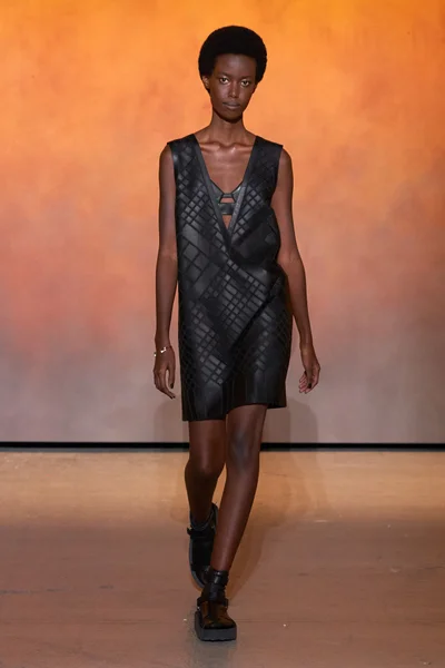 Look 55